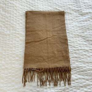 Stafford Cashmere Knit Fringed Scarf A01